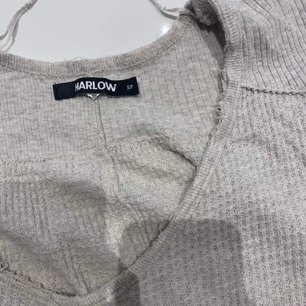 Waffle Long sleeve T. Size S - Picture 4 of 4